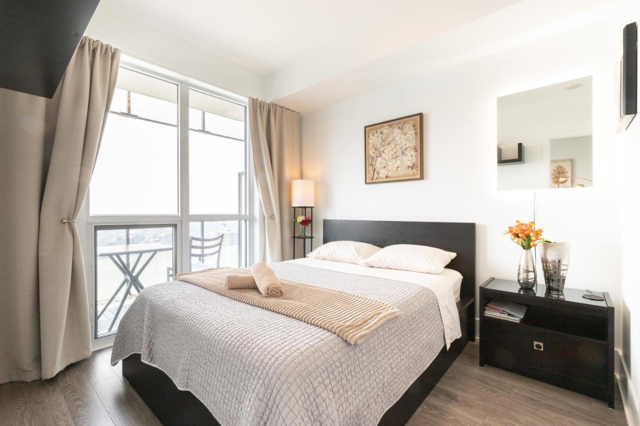 Bright Condo In The Heart Of Toronto Luaran gambar