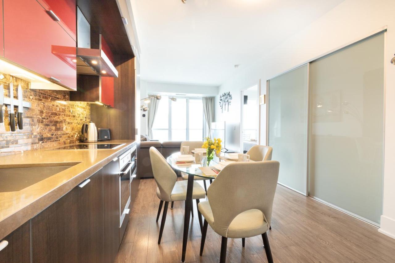 Bright Condo In The Heart Of Toronto Luaran gambar