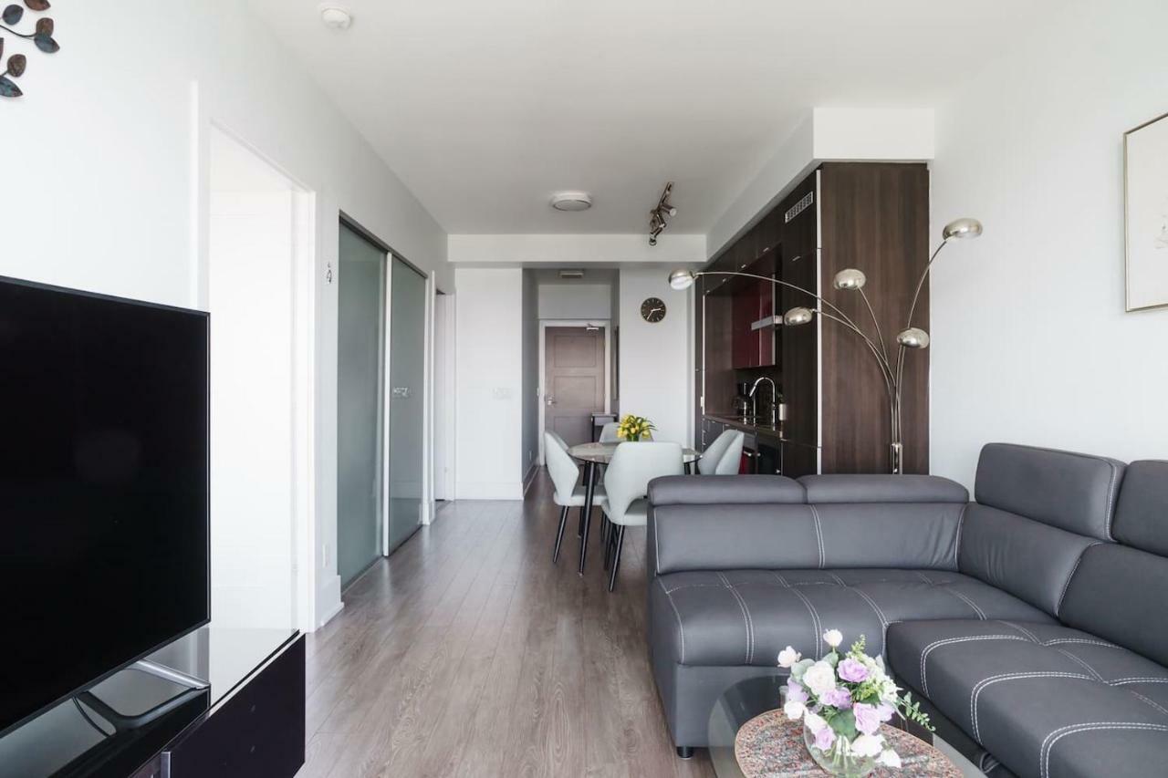 Bright Condo In The Heart Of Toronto Luaran gambar