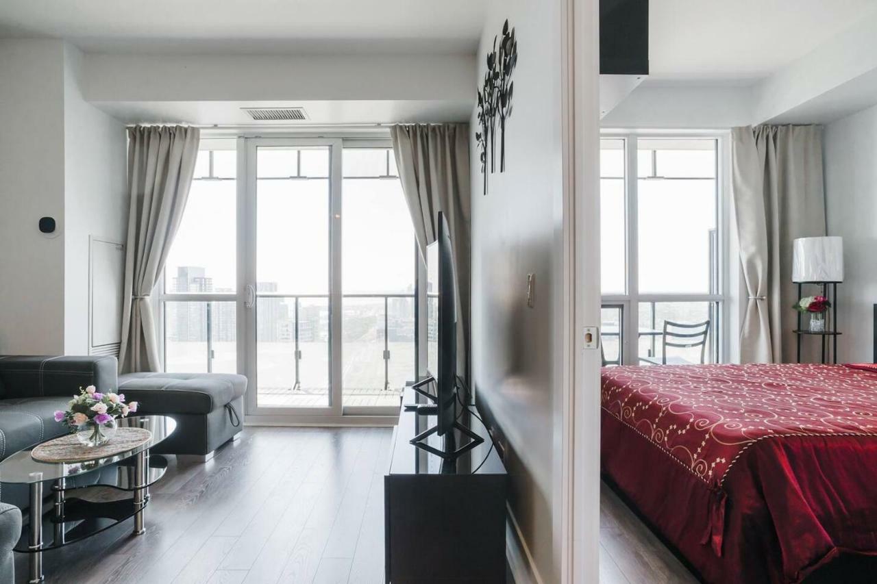 Bright Condo In The Heart Of Toronto Luaran gambar