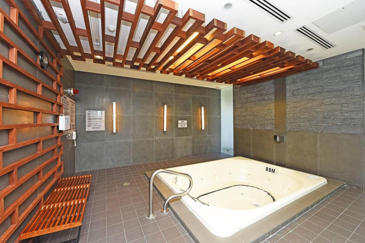 Bright Condo In The Heart Of Toronto Luaran gambar